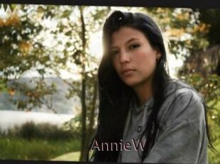 AnnieW