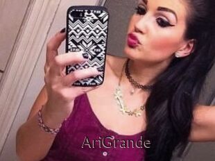AriGrande