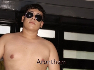 aronthom Top listen server