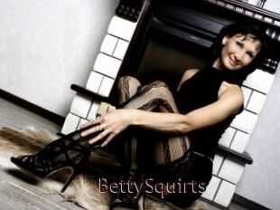 BettySquirts