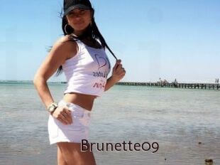 Brunette09