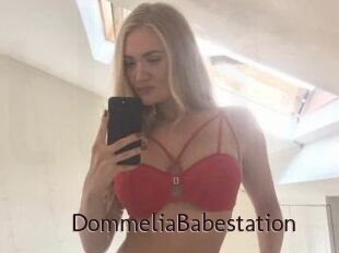 DommeliaBabestation
