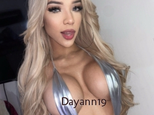 Dayann19