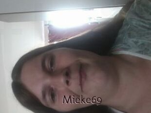 Mieke69