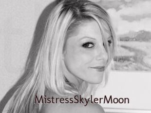 MistressSkylerMoon