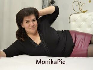MonikaPie
