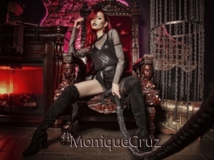 MoniqueCruz Top listen server