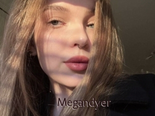 Megandyer