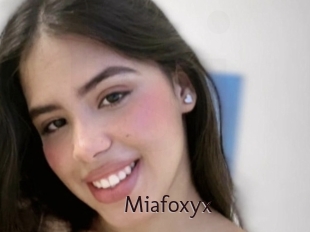 Miafoxyx