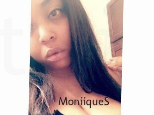 MoniiqueS