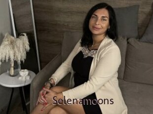 Selenamoons