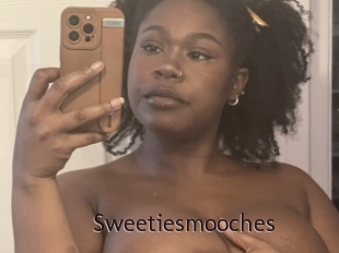 Sweetiesmooches