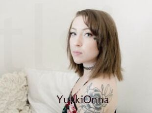 YukkiOnna
