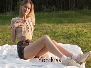 Yonikiss